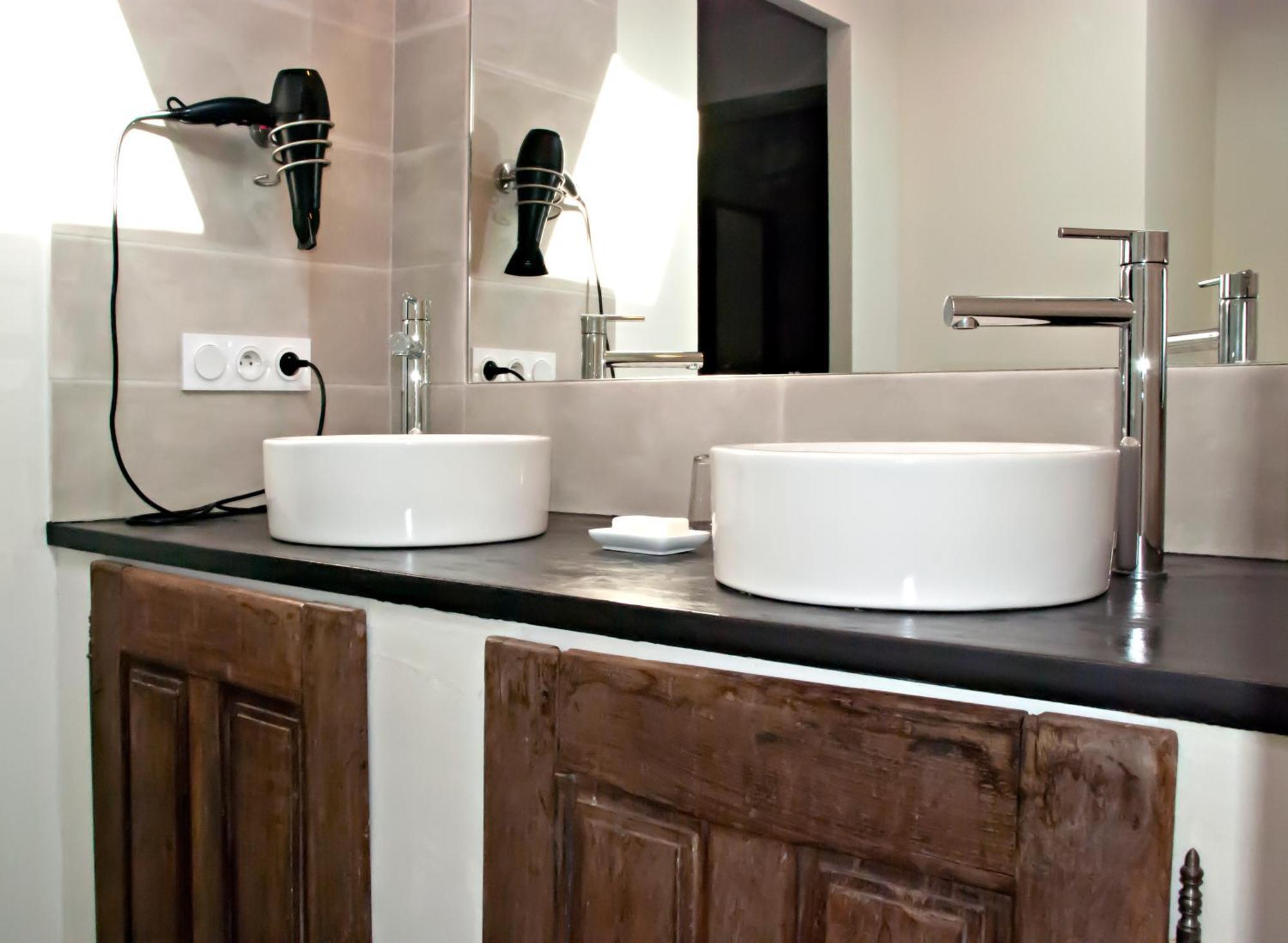 Chartreuse De Mougeres - Caux Pezenas Bed & Breakfast Luaran gambar